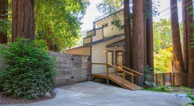 Photo of 17498 Riverside Dr, Guerneville, CA 95446