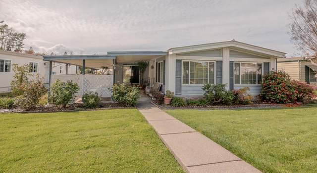 Photo of 375 Circulo La Cruz, Rohnert Park, CA 94928