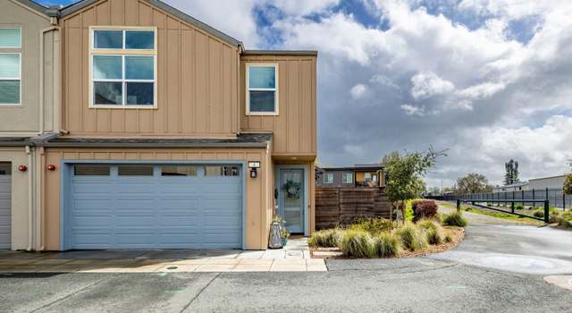 Photo of 4 Birch Haven Way, Santa Rosa, CA 95407