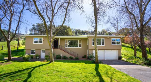 Photo of 411 School Rd, Novato, CA 94945