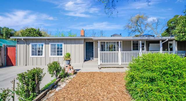 Photo of 2115 Whitewood Dr, Santa Rosa, CA 95407