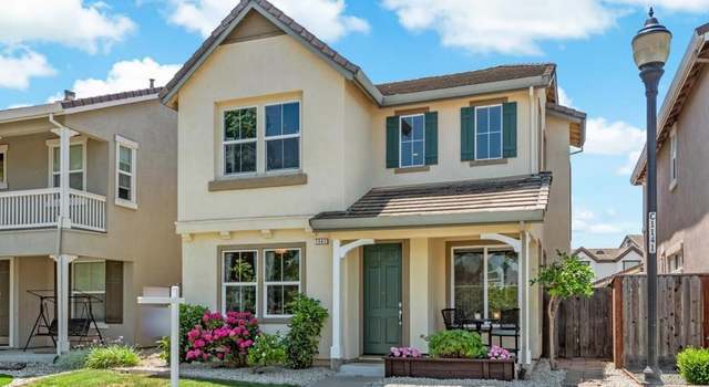 Photo of 1341 Valley Glen Dr, Dixon, CA 95620