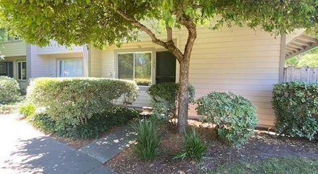 Photo of 324 Gate Way Way, Santa Rosa, CA 95401