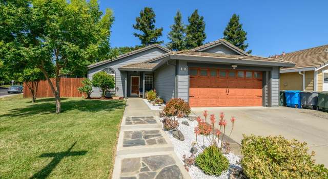Photo of 805 Bounds Dr, Dixon, CA 95620