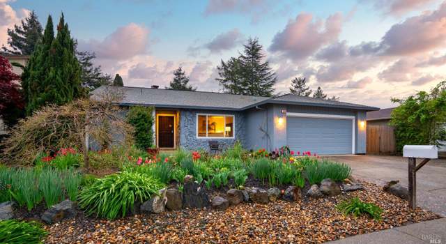 Photo of 4690 Fairway Dr, Rohnert Park, CA 94928
