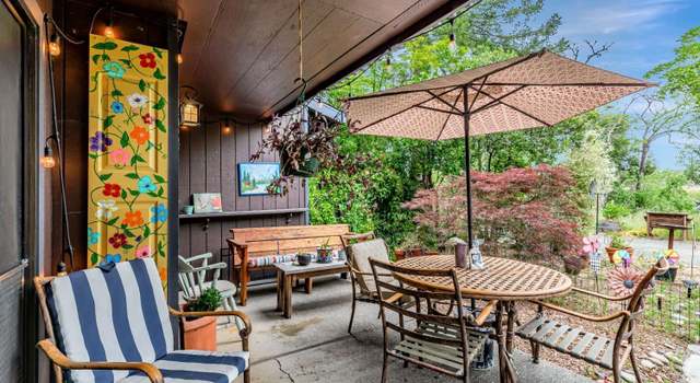 Photo of 394 Los Alamos Rd, Santa Rosa, CA 95409