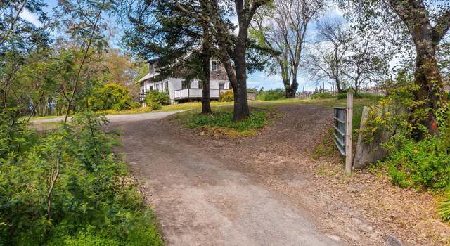 Photo of 8876 Green Valley Rd, Sebastopol, CA 95472