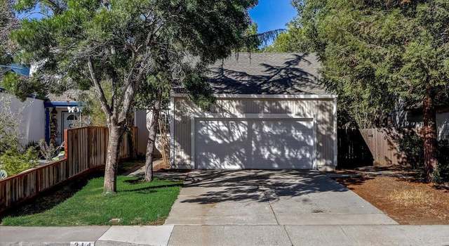 Photo of 214 Brookdale Dr, Vacaville, CA 95687