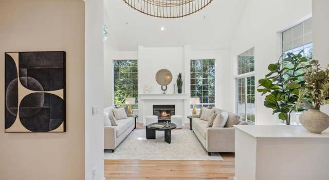 Property at 240 Del Casa Dr, Mill Valley, CA 94941, 5 beds, 5 baths