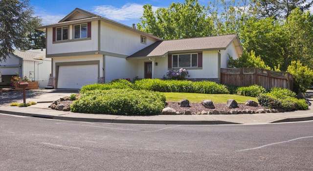 Photo of 1503 Galaxy Ct, Rohnert Park, CA 94928