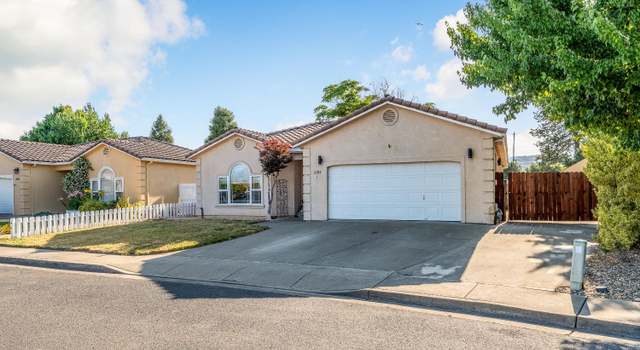 Photo of 3194 Van Housen Dr, Ukiah, CA 95482
