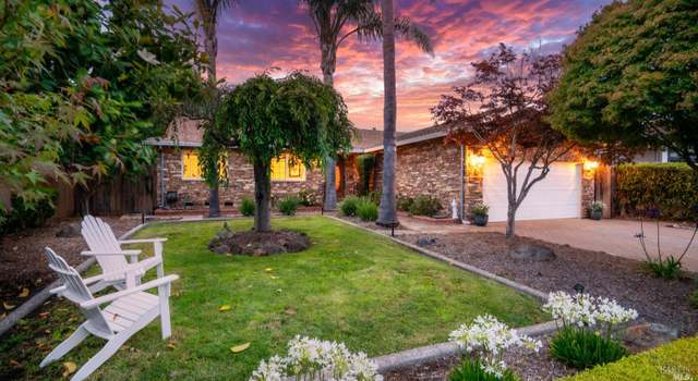 Photo of 1705 Moclips Dr, Petaluma, CA 94954