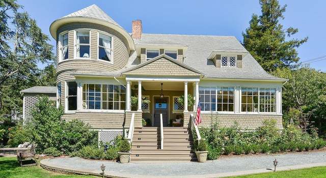 Photo of 1 Culloden Park Rd, San Rafael, CA 94901