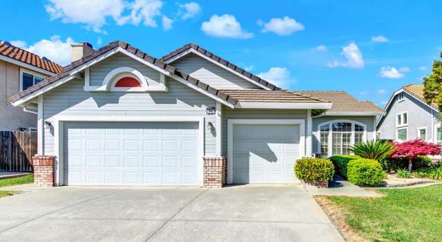 Photo of 360 Sussex Cir, Vacaville, CA 95687