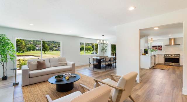 Photo of 250 Mockingbird Cir, Santa Rosa, CA 95409