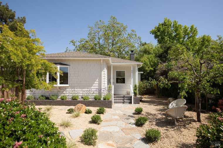 Photo of 86 Nelson Ave Mill Valley, CA 94941
