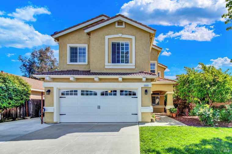 Photo of 585 Canvasback Ct Vacaville, CA 95687