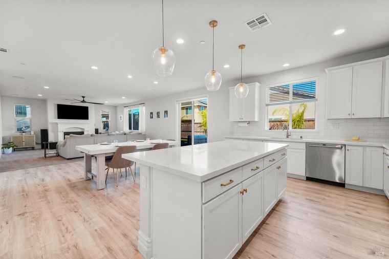 Photo of 3019 Belden Ct Vacaville, CA 95687