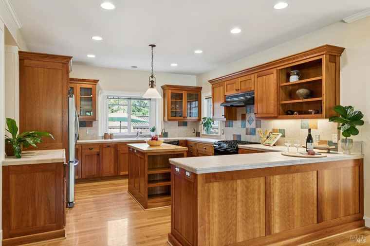 Photo of 490 Denmark St Sonoma, CA 95476