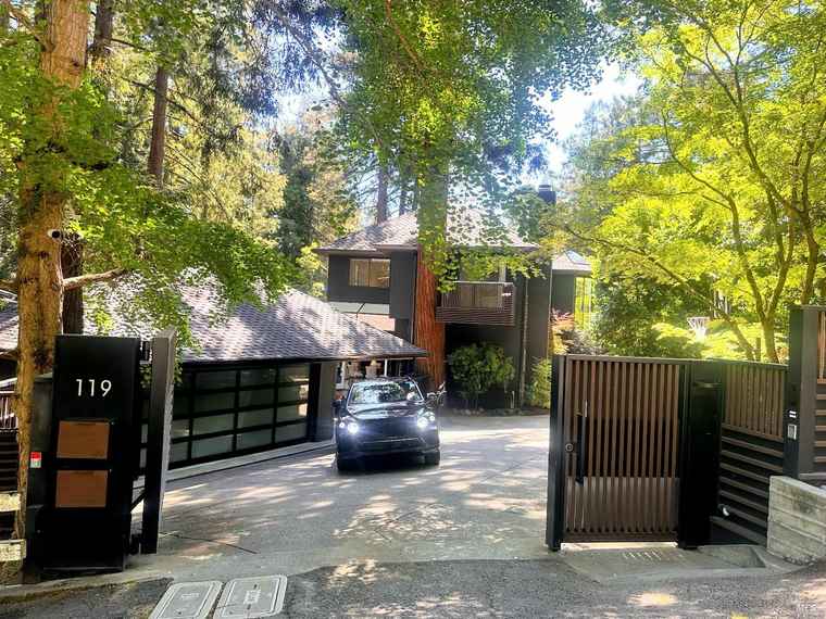 Photo of 119 Marguerite Ave Mill Valley, CA 94941
