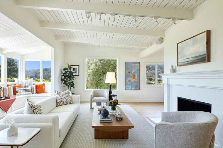 Photo of 64 Edgewood Ave Mill Valley, CA 94941
