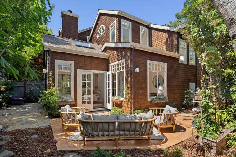 Photo of 245 East Blithedale Ave Mill Valley, CA 94941