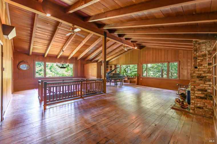 Photo of 312 Shady Ln Mill Valley, CA 94941