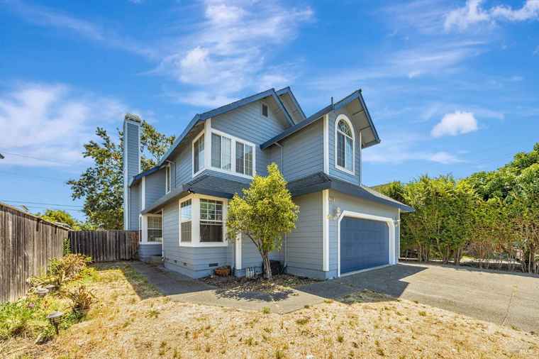Photo of 2132 Rachel Dr Santa Rosa, CA 95401