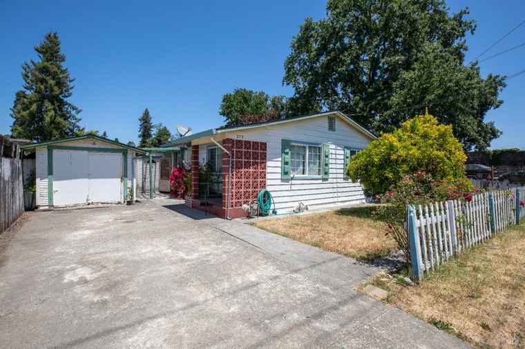 Photo of 273 Barham Ave Santa Rosa, CA 95407