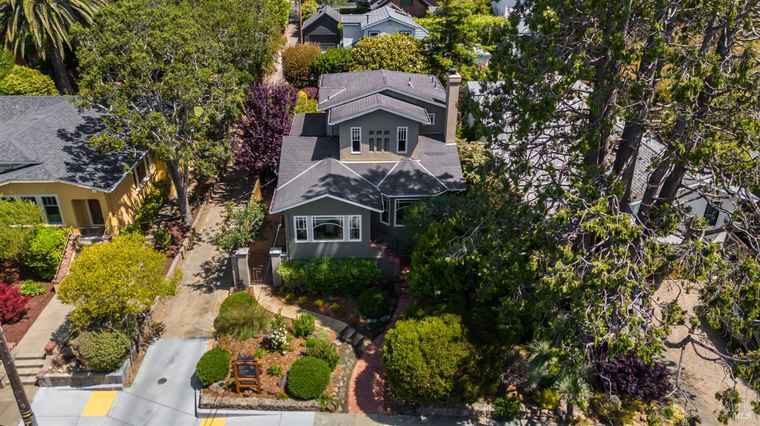 Photo of 119 Sunnyside Ave Mill Valley, CA 94941