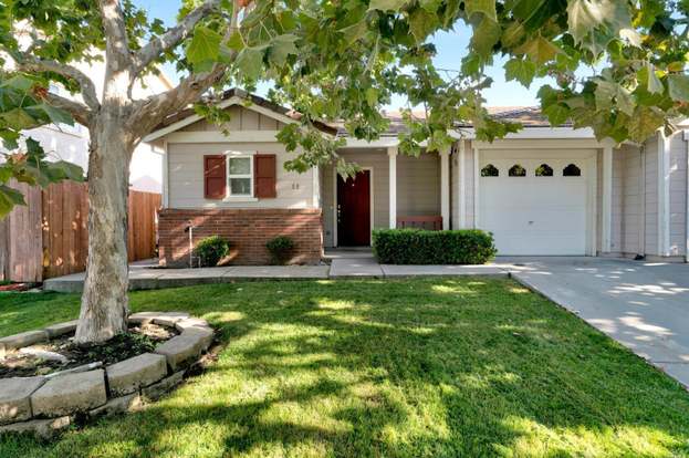 10 White Lily Ct Sacramento Ca 95833 Mls 21925809 Redfin