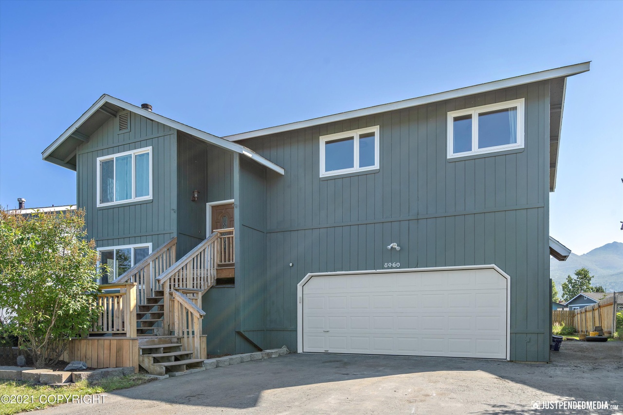 8460 E 20th Ave, Anchorage, AK 99504 MLS 2112511 Redfin