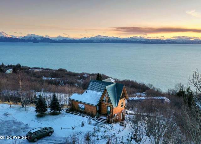 Property at 2525 Sterling Hwy, Homer, AK 99603, 10 beds, 5 baths
