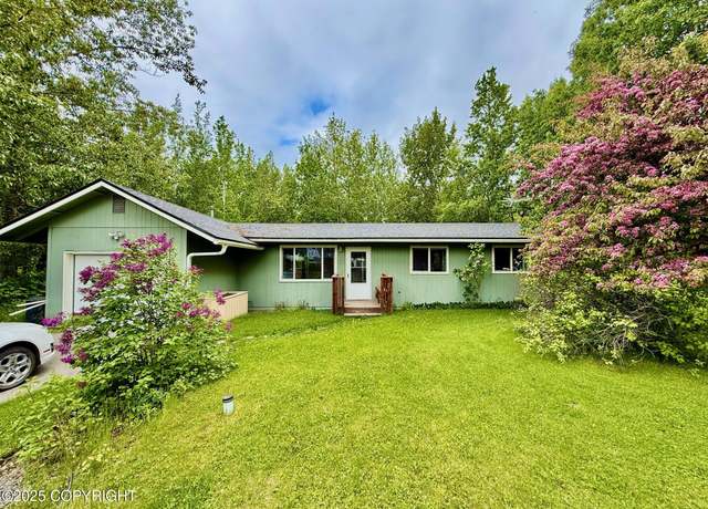 Property at 4941 E Rhubarb Cir, Wasilla, AK 99654, 3 beds, 1.5 baths