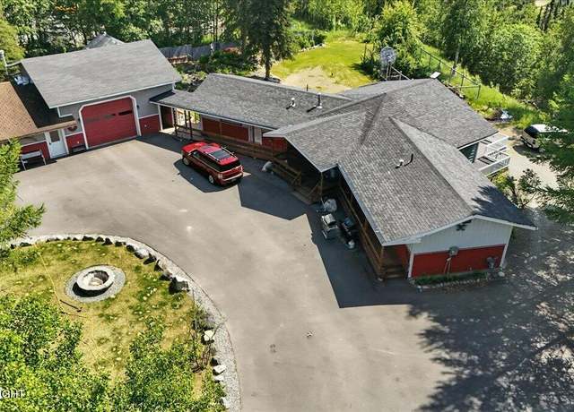 Property at 35485 Bluff Ct, Sterling, AK 99672, 3 beds, 3 baths