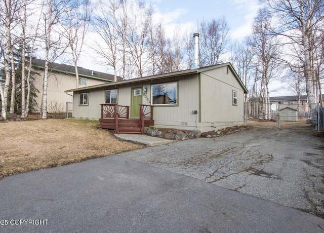 Property at 8031 Little Dipper Ave, Anchorage, AK 99504, 3 beds, 1 bath
