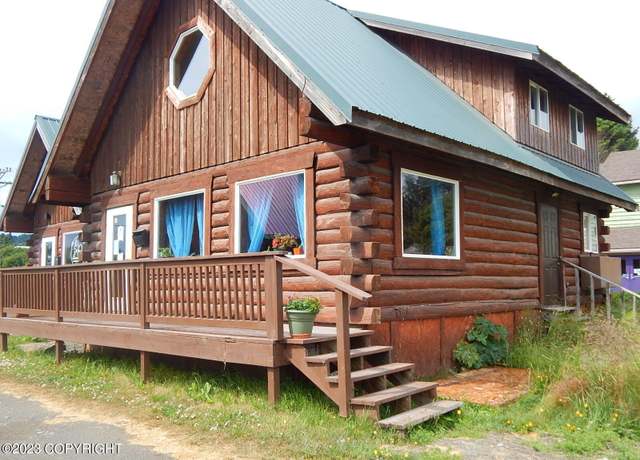 Property at 3756 Lake St, Homer, AK 99603, 4 beds, 4 baths