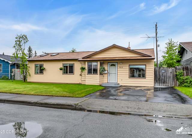 Property at 1513 Primrose St, Anchorage, AK 99508, 2 beds, 1 bath
