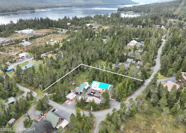 Property at 8 Rose Lane East, Petersburg, AK 99833, 5 beds, 3.5 baths