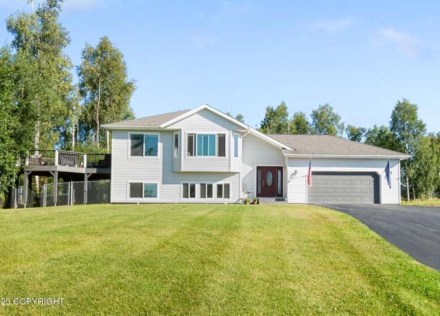 Property at 4344 S Pinnacle Peak Dr, Wasilla, AK 99623, 4 beds, 3 baths