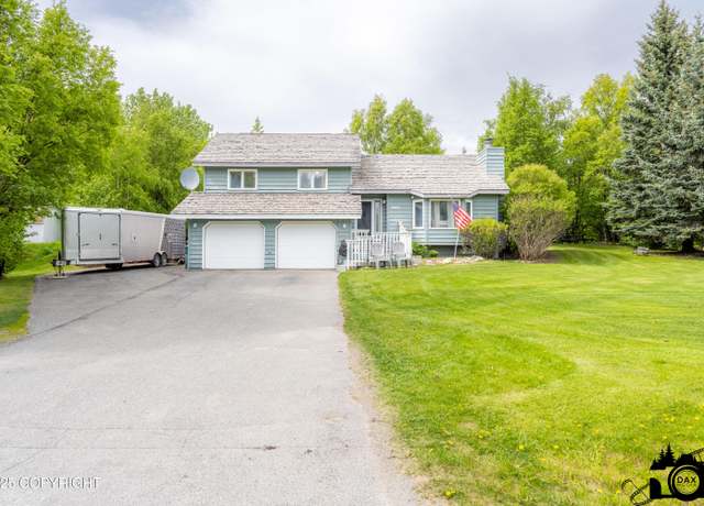 Property at 2100 N Palomino Ln, Palmer, AK 99645, 4 beds, 4 baths