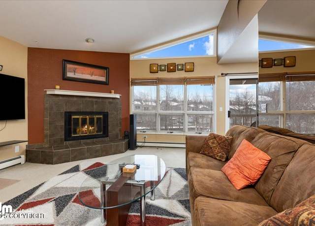 Property at 9327 Blackberry St #3, Anchorage, AK 99502, 2 beds, 1 bath