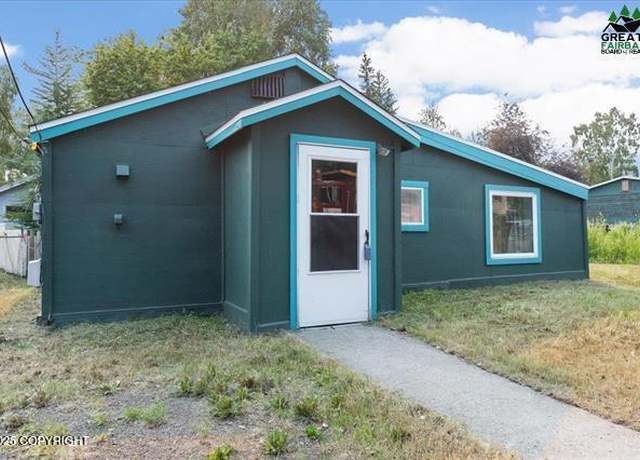 Property at 741 8th Ave, Fairbanks, AK 99701, 2 beds, 1 bath