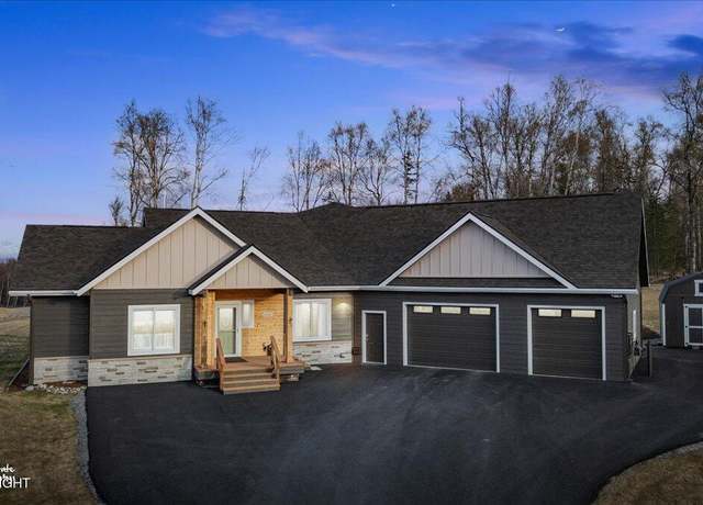 Property at 1630 S Corwin Ln, Wasilla, AK 99654, 3 beds, 2.5 baths