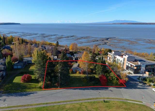 Property at 916 P St, Anchorage, AK 99501