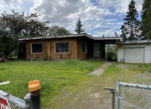 Property at 615 Delaware Pl, Anchorage, AK 99504, 2 beds, 1 bath