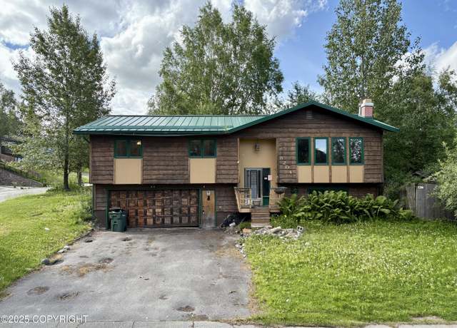 Property at 8204 E 17th Ave, Anchorage, AK 99504, 4 beds, 3.5 baths