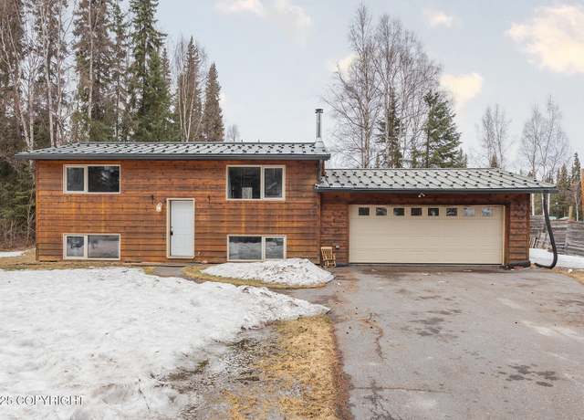 Property at 303 Beaver Blvd, North Pole, AK 99705, 4 beds, 2 baths