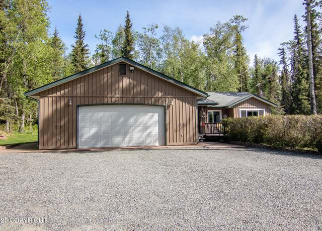 Property at 38686 Hart Ct, Soldotna, AK 99669, 3 beds, 2 baths