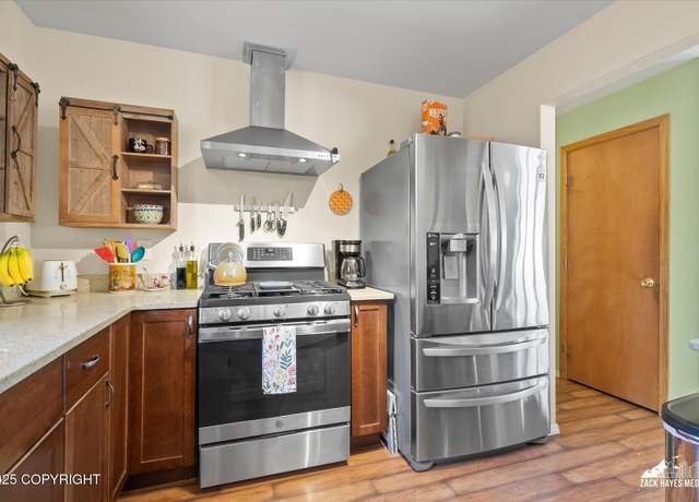 Property at 12434 Breckenridge Dr, Eagle River, AK 99577, 3 beds, 2 baths